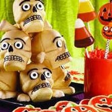 Wilton Kitchen Picks Deliciously Scary Treats for Goblins and Ghouls of All Ages