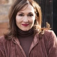 Nora Dunn's Solo Show MYTHICAL PROPORTIONS Extends Through 10/19 at Theater Wit