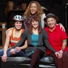 BWW Review: WOMEN PLAYING HAMLET Now Showing at the Unicorn Theatre