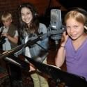 Exclusive Photos: MARY POPPINS Cast Sings 'Carols For A Cure'