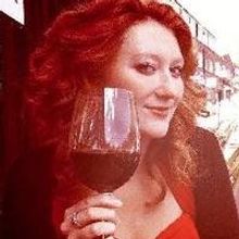 Katy Baker Returns to Ye Olde Rose and Crown Theatre With SING HAPPY