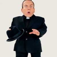 Warwick Davis to Bring SEE HOW THEY RUN to Belgrade Theatre, March 3-8