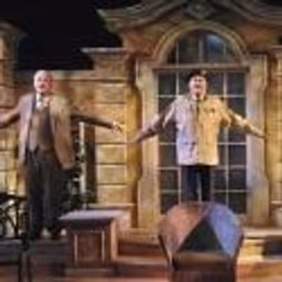 BWW Reviews: Swan Song - HEROES