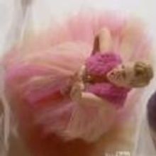 VIDEO: Promo - Kurt and Rachel's Feud, Emma's Wedding Woes and More in GLEE's 'Diva' Episode!