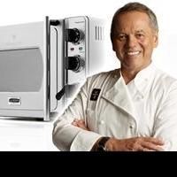 Wolfgang Puck Premieres His New Counter-top Appliance, the Wolfgang Puck Pressure…