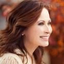 Linda Eder Joins VOICES UNITED at the Beacon Theatre, 11/12