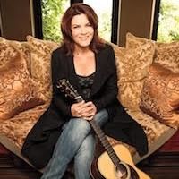 Grammy Winner Rosanne Cash Comes to Thousand Oaks Today