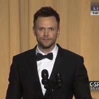 VIDEO: Joel McHale Roasts Obama, Christie, and More at the White House…