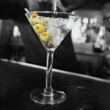Bar Louie Celebrates Denver Remodels with $2 Martinis