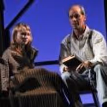 Photo Flash: First Look at Steppenwolf Theatre's THE BOOK THIEF