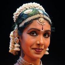 BWW Reviews: Pentacle's FALL FURTHER II at Citigroup Theater