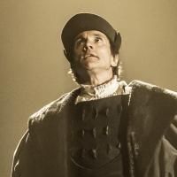 BWW Reviews: Royal Shakespeare's WOLF HALL an Intriguing History Lesson