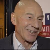 TV: Ian McKellen & Patrick Stewart Arrive on Broadway in WAITING FOR GODOT & NO… Video