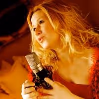 Mary Gatchell Performs Tonight at the Leddy Center