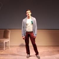 BWW Reviews: The Laughs Come in Bulk in Jonathan Tolins' BUYER & CELLAR Photo