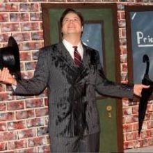 Way Off Broadway to Celebrate Mother's Day with Special Performance of SINGIN' IN THE