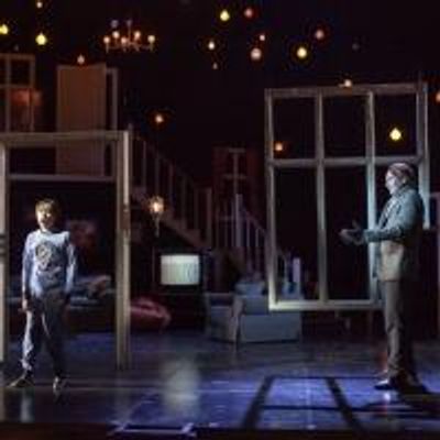 BWW Reviews: TURN OF THE SCREW as Told Through a Horror Movie Lens