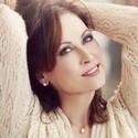 Linda Eder Joins VOICES UNITED at the Beacon Theatre, 11/12