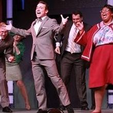BWW Reviews: HOW TO SUCCEED IN BUSINESS a Success at Dutch Apple