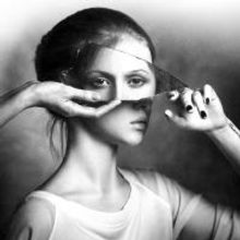 New Musical THE HOUSE OF MIRRORS AND HEARTS to Premiere at Arcola Theatre