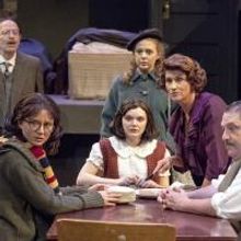 BWW Reviews: The New Jewish Theatre's Compelling Production of THE DIARY OF ANNE FRAN