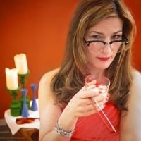 SNL's Ana Gasteyer Brings ELEGANT SONGS FROM A HANDSOME WOMAN to The Cabaret at the…