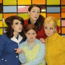 BWW Reviews: Town Hall Presents the Comedy BOEING-BOEING, Amusing but Never Achieves