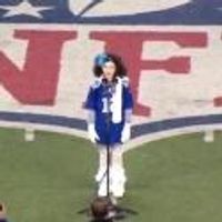 VIDEO: ANNIE's Lilla Crawford Sings National Anthem at Giants Game Video