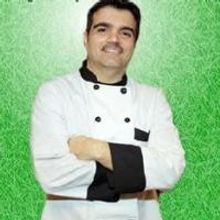 Chef George Rapitis Pens 'Ask the Nutritionists: Answers to Your Nutrition'