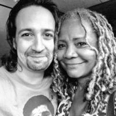 Photo Flash: Tina Fey, Tonya Pinkins, and More Visit HAMILTON