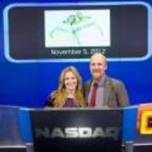 Photo Flash: HOW TO BE A NEW YORKER Rings NASDAQ Closing Bell