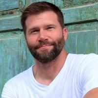 Gregg Goodbrod Stars in LES MISERABLES at Beef & Boards Dinner Theatre, Now thru…