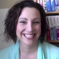 TV Exclusive: BREAKING DOWN THE RIFFS w/ Natalie Weiss- Jojo is the Bomb!