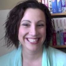 TV Exclusive: BREAKING DOWN THE RIFFS w/ Natalie Weiss- Jojo is the Bomb!