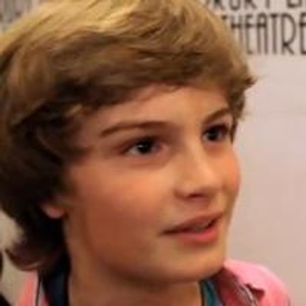 STAGE TUBE: Brady Tutton and More at Drury Lane Theatre's OLIVER! Opening Night - Chicago Theater Video