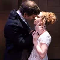 BWW Reviews: STC Brings Austen's PRIDE & PREJUDICE to Life