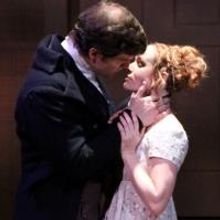BWW Reviews: STC Brings Austen's PRIDE & PREJUDICE to Life