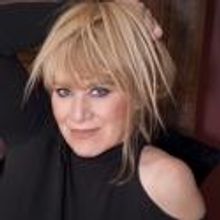 BWW Reviews: Lauren Robert's Debut CD Dazzles With Original Blues, R&B and Gospel Son