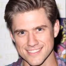 Aaron Tveit, Jesse L. Martin & More Set for STOCKINGS WITH CARE Benefit, 11/19