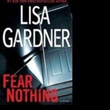 Lisa Gardner Announced as Author of the Month with “Fear Nothing”