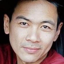 PlayMakers Rep Presents the Regional Premiere of HOLD THESE TRUTHS, Now thru 4/27