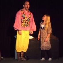 BWW Reviews: Come In And Sit For A SPELL OF COLD WEATHER