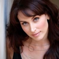 THE FRIDAY SIX: Q&As with Your Favorite Broadway Stars- Lesli Margherita