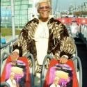 Photo Flash: Dionne Warwick Celebrates New Album with Gray Line New York 'Ride of…