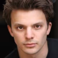 SPRING AWAKENING's Richard Southgate to Star in THE DOGS OF WAR at the Old Red Lion