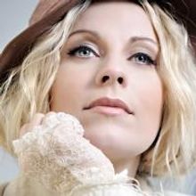BWW Interview: Louise Dearman On Charity Show 'LET'S HEAR IT FOR THE BOYS'!