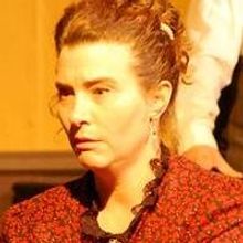 BWW Interviews: ANGEL STREET to Haunt Wichita Community Theatre