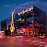 Hard Rock Cafe Las Vegas to Attempt to Break World Record for Largest Drag Stage…
