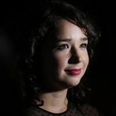In the Spotlight Series: THE COUNTRY HOUSE's Sarah Steele