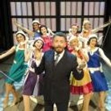 Photo Flash: Sneak Peek at Robert Powell in West End's SINGIN' IN THE RAIN